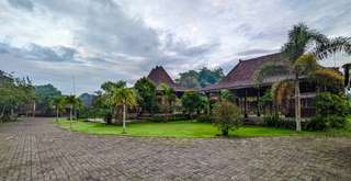 Menyusuri Harmoni Alam dan Budaya di Desa Wisata Candirejo, Mas Bellboy