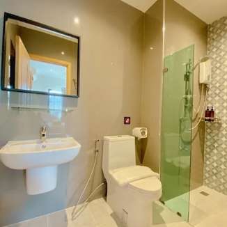 โรงแรมคาลามิ้นท์ เรสซิเดนซ์