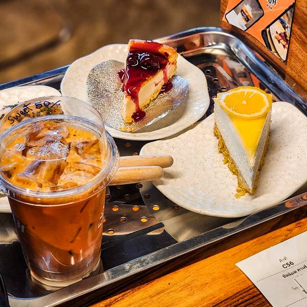 ชิมนิยม คาเฟ่ (Chim Niyom Cafe)