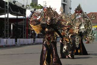 Mứt dừa truyền thống: Cách làm thơm ngon, chuẩn vị  , Traveloka VN