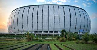 Cara ke JIS dari Kemayoran: Rute Tercepat dengan Pilihan Transportasi Lengkap!, Travel Bestie