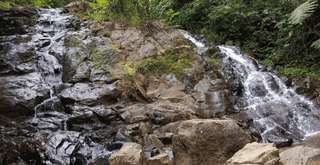 Curug Batu Gede Cisuren: Pesona Air Terjun Hidden Gem di Puncak Bogor, Xperience Team
