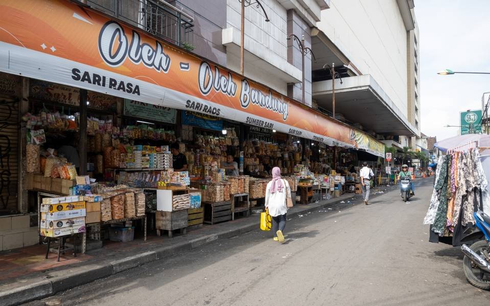  Pasar Tradisional Bandung yang Populer