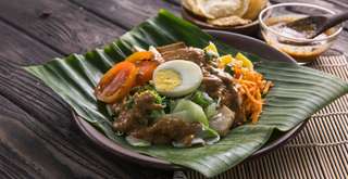 Sejarah Gado Gado, Kuliner Nusantara yang Melegenda!, Travel Bestie