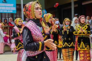 Mengenal Pakaian Adat Jambi: Filosofi, Detail Material, dan Panduan Wisata Budaya Lengkap, Mas Bellboy