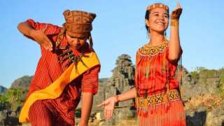 Snapshot Budaya: Pakaian Adat Bugis dalam Sekilas, Mas Bellboy