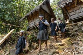 Mengenal Pakaian Adat Baduy: Filosofi, Detail Material, dan Panduan Wisata Budaya Lengkap , Mas Bellboy