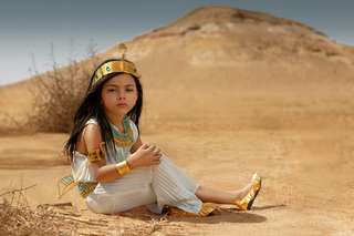 Mengenal Pakaian Adat Mesir: Filosofi, Detail Material, dan Panduan Wisata Budaya Lengkap, Mas Bellboy