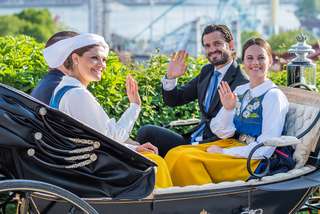 Mengenal Pakaian Adat Swedia: Filosofi, Detail Material, dan Panduan Wisata Budaya Lengkap, Mas Bellboy