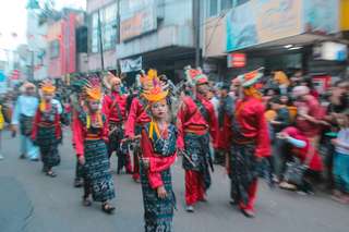 Snapshot Budaya: Pakaian Adat Halmahera dalam Sekilas, Mas Bellboy