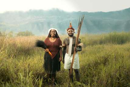 Snapshot Budaya: Pakaian Adat Asmat dalam Sekilas, Mas Bellboy