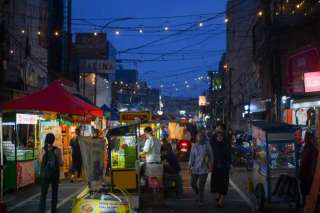 8 Wisata Malam Tangerang yang Seru dan Paling Hits, Mas Bellboy