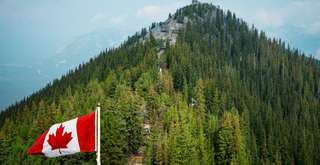 Gunung Tertinggi di Kanada: Mengenal Mount Logan dan Keindahan Pegunungan Yukon, Xperience Team