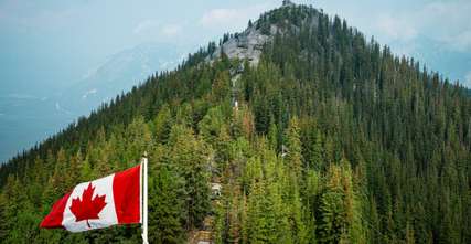 Gunung Tertinggi di Kanada: Mengenal Mount Logan dan Keindahan Pegunungan Yukon, Xperience Team