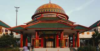 Masjid Babah Alun: Keindahan Arsitektur Tionghoa dalam Balutan Spiritualitas, Xperience Team