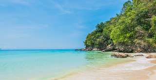 Pantai Coro: Pesona Pantai Tersembunyi yang Menenangkan, Xperience Team