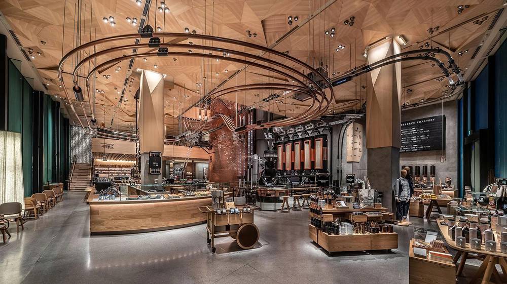 Starbucks Reserve Roastery Tokyo là quán cà phê biểu tượng của Nakameguro với kiến trúc gỗ ấn tượng 
