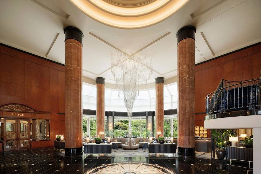 Thiết kế của The Westin Tokyo gây ấn tượng mạnh với phong cách châu Âu cổ điển lộng lẫy và đầy quyền quý 