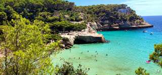 Menorca - Thiên đường biển xanh yên bình giữa Địa Trung Hải, Traveloka VN