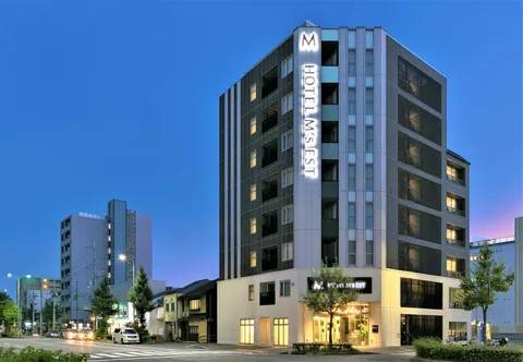 HOTEL M’s EST KYOTO STATION SOUTH nhìn từ bên ngoài  