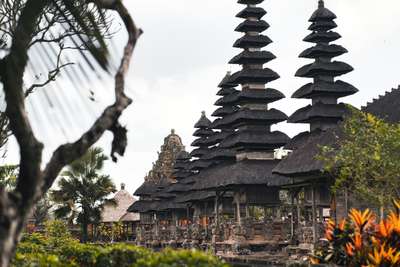 Pura Terbesar di Dunia: 10 Kompleks Pura Megah yang Wajib Diketahui, Traveloka Xperience