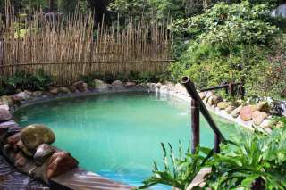 5 Rekomendasi Wisata Pemandian Air Panas Banten untuk Melepas Penat, Waktu baca 3 menit