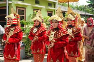 Mengenal 7 Bahasa Daerah di Sumatera Selatan, Mas Bellboy