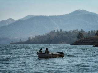 Danau Aek Natonang: Rahasia Cantik "Danau di Atas Danau" di Pulau Samosir, Waktu baca 2 menit