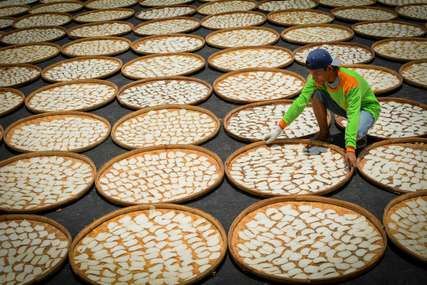 10 Oleh Oleh Khas Pandeglang yang Kaya Rasa dan Bikin Ketagihan, Mas Bellboy