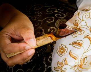 10 Oleh-Oleh Khas Pekalongan Favorit Wisatawan untuk Buah Tangan, Waktu baca 4 menit