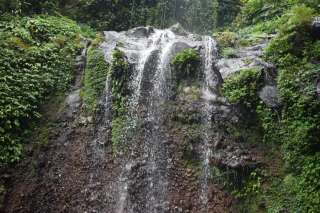 Curug Ciputri: Merasakan Segarnya Air Terjun Para Putri Kahyangan di Bogor, Mas Bellboy