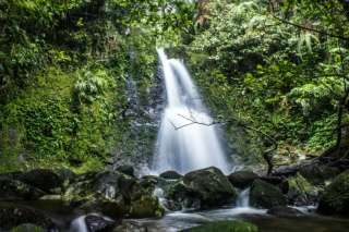 Curug Cipurut: Menikmati Kesegaran Air Terjun dan Suasana Camping di Purwakarta, Mas Bellboy