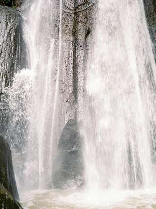 Air Terjun Sing Sing Angin, Wisata Alam Tersembunyi di Tabanan yang Menenangkan, Waktu baca 5 menit