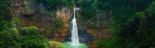 7 Air Terjun di Buleleng yang Wajib Kamu Jelajahi Saat Liburan ke Bali, Waktu baca 4 menit