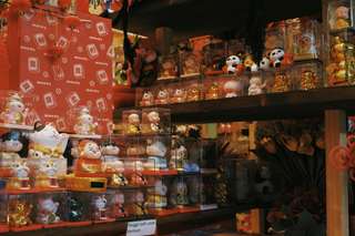 Singapore Food Souvenirs: The Best Edible Gifts to Bring Home, Traveloka Xperience