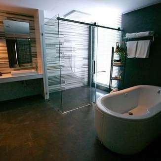 Neca Reiche Hotel