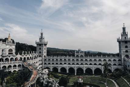 Catholic Pilgrimage in the Philippines: The Complete Guide to Asia's Holy Land in 2026, Traveloka Xperience