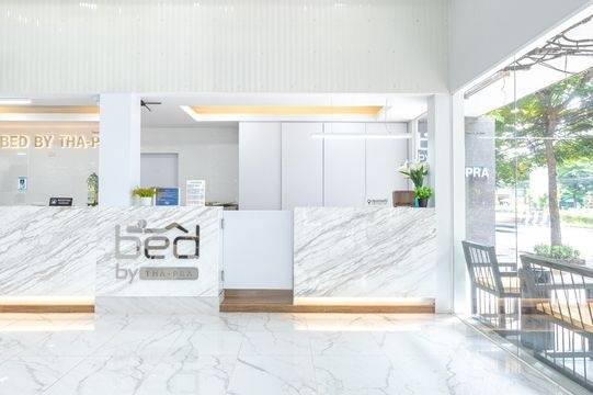 Bed By ThaPra Hotel