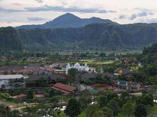 Bukit Nyunyuang: Wisata Alam dengan Pemandangan Spektakuler di Limapuluh Kota, Waktu baca 5 menit