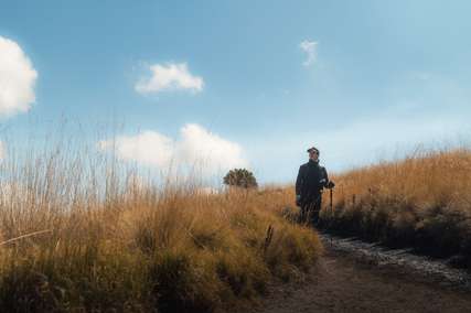 Bukit Telogah, Pesona Hidden Gem di Kalimantan Barat yang Spektakuler dan Sulit dilupakan, Mas Bellboy