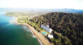 Pantai Sukawayana Palabuhanratu: Lokasi, Harga Tiket Masuk, dan Daya Tariknya, Mas Bellboy