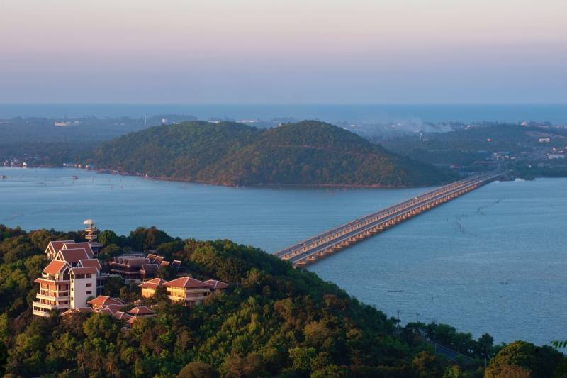 สะพานติณสูลานนท์ 