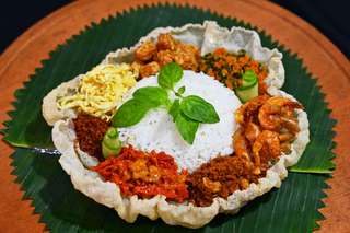 6 Makanan Khas Kampung Naga yang Wajib Dicoba Saat Berkunjung ke Tasikmalaya, Waktu baca 3 menit