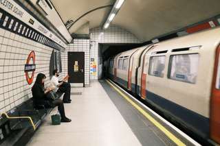 London Train Map Guide: Lines, Zones & Travel Tips, 5 min read