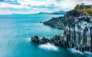 Best Time to Visit Jeju Island: When to See Cherry Blossoms, Beaches, and Autumn Colours , 3 min read