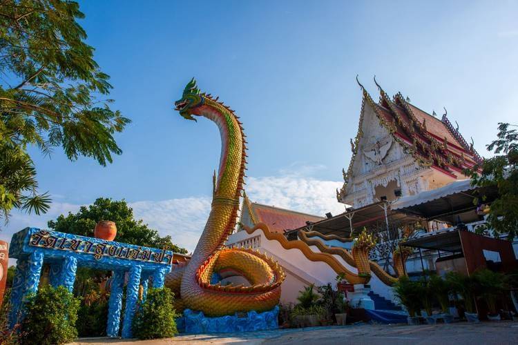 วัดเขาสูงแจ่มฟ้า