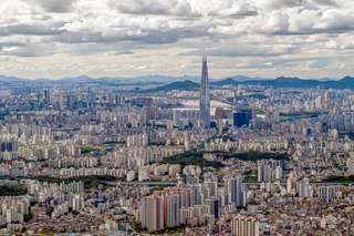 Best Time to Visit Seoul: When to See Cherry Blossoms, Autumn Colours, and Winter Snow, 3 min read