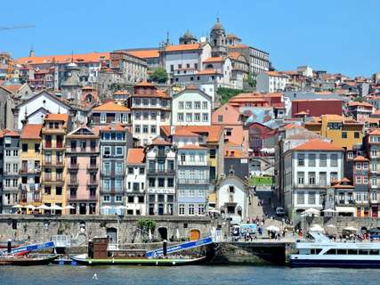 Best Time to Visit Portugal for Beaches, Wine & City Escapes, Traveloka MY