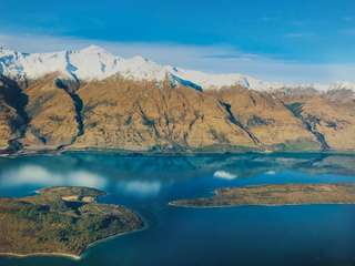 New Zealand Road Trip: The Ultimate Guide to Exploring the North and South Islands, Bacaan 3 minit
