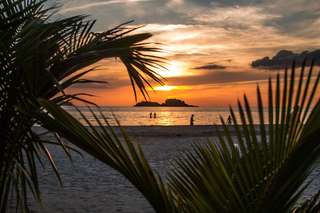 Tanjung Aru Beach for the Perfect Kota Kinabalu Getaway, Bacaan 3 minit